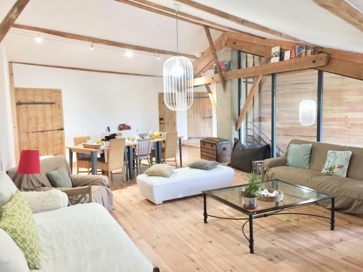 Apartamento Magnificent Renovated Farmhouse - 10 Min A7 - Anneyron Exterior foto